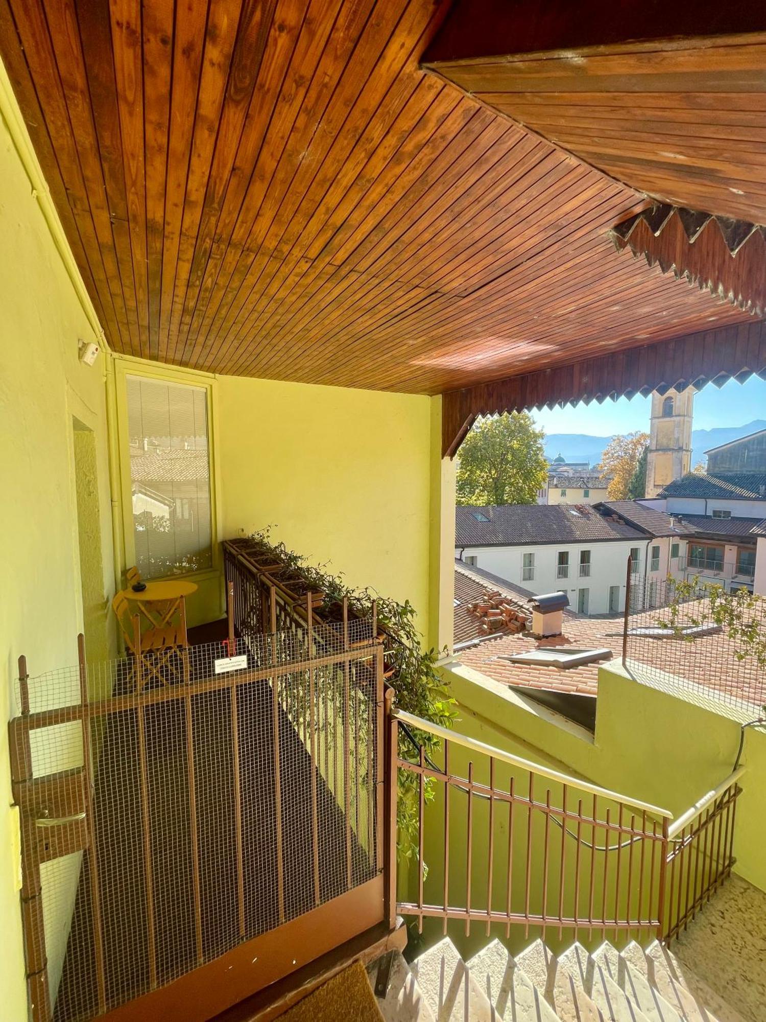 Appartamento Sui Tetti Del Centro Storico Rovereto  Exterior photo